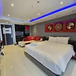 Absolute Bangla Jacuzzi Suites Condo